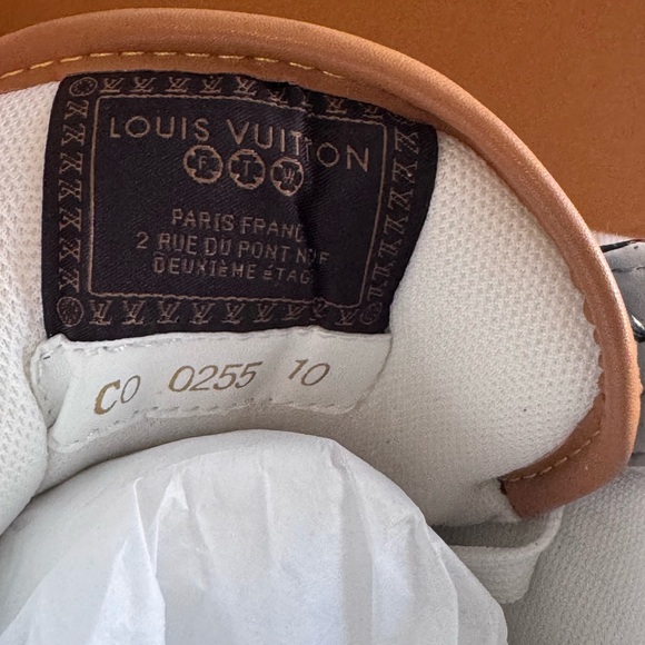 Louis Vuitton LV Buttersoft Sneaker - Blue | Men’s Size 10 | Full Set | Italy - Picture 7 of 15